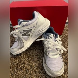 Women’s New Balance Walking Shoes